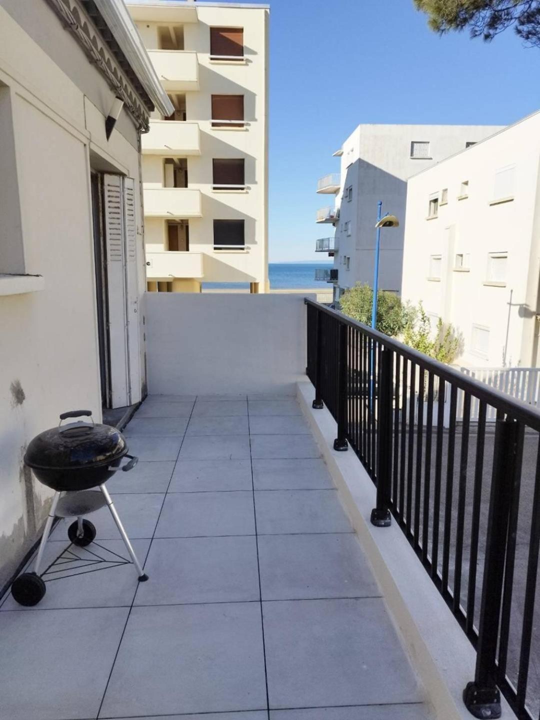 AS15280 - P3 face à la mer avec garage privé à 2 pas du Centre Ville Le Grau-du-Roi Extérieur photo